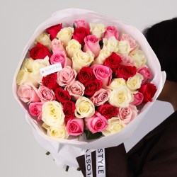 Большой букет из 51 розы